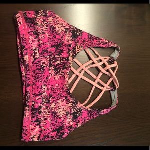Born primitive vitality sports bra